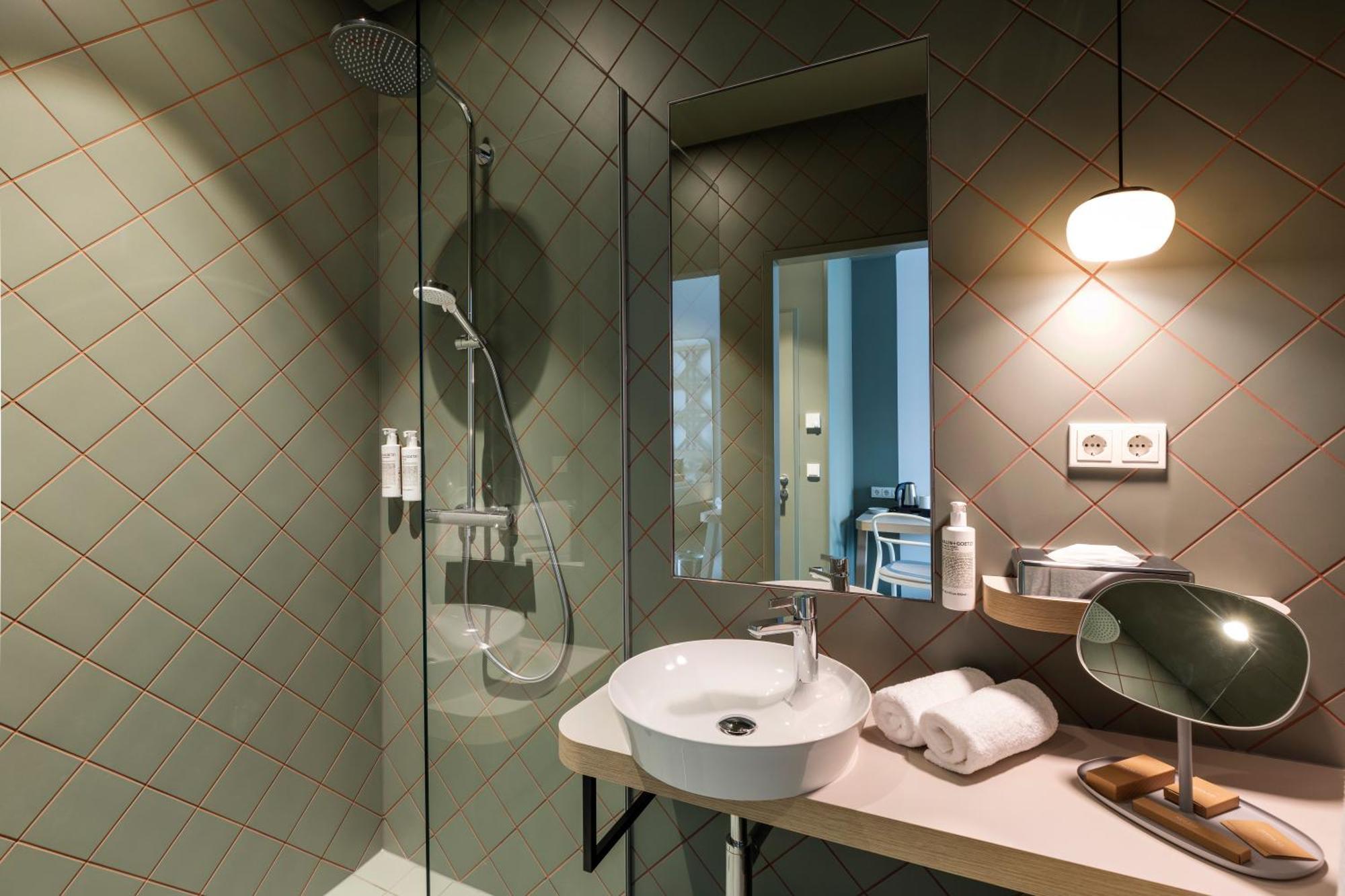 Arcotel Aq Wien Экстерьер фото