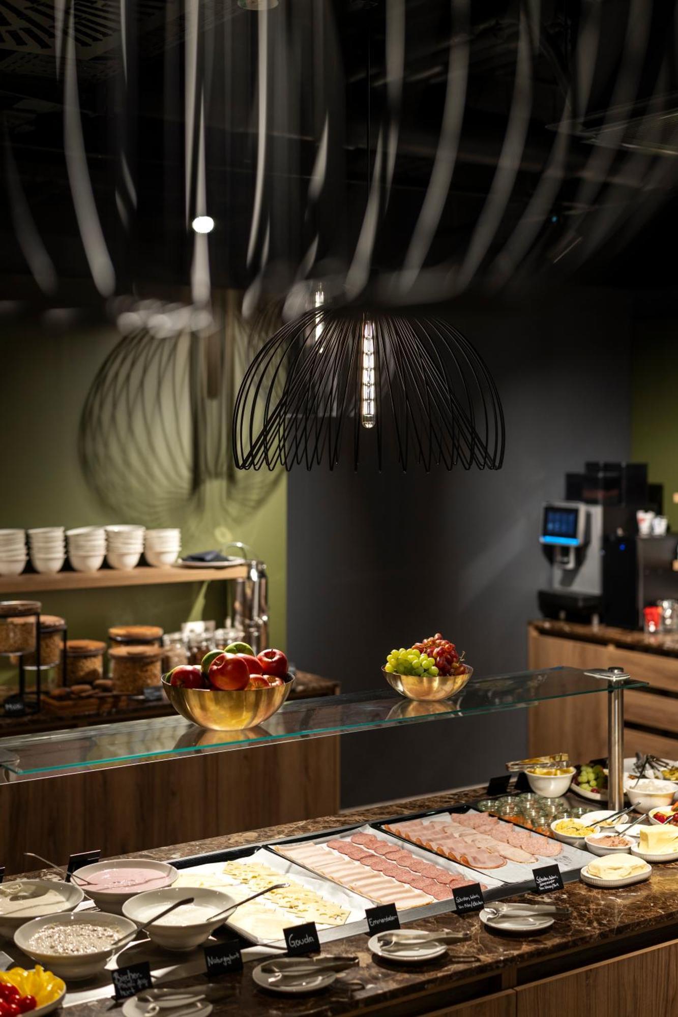 Arcotel Aq Wien Экстерьер фото
